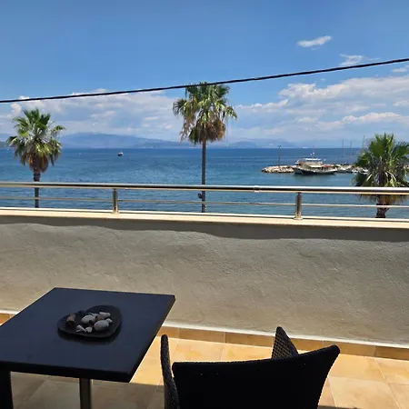 Coco's Corfu Hotel 2*